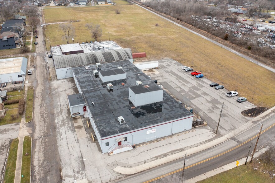 More Photos Of 1002 E 25th St, Indianapolis Manufacturing For Lease