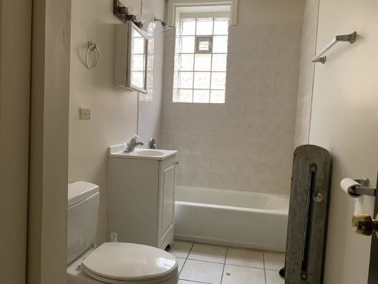 More Photos Of 4031 W Gladys Ave, Chicago Apartments For Sale