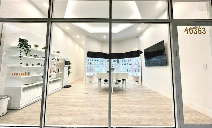 More Photos Of 10355 NW 41st St, Miami Unknown For Lease