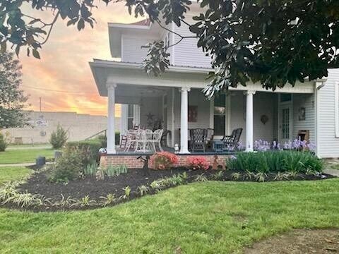 Primary Photo Of 101 Webb Rd E, Bell Buckle Hospitality For Sale