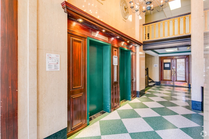 More Photos Of 525 Seymour St, Vancouver Office For Lease