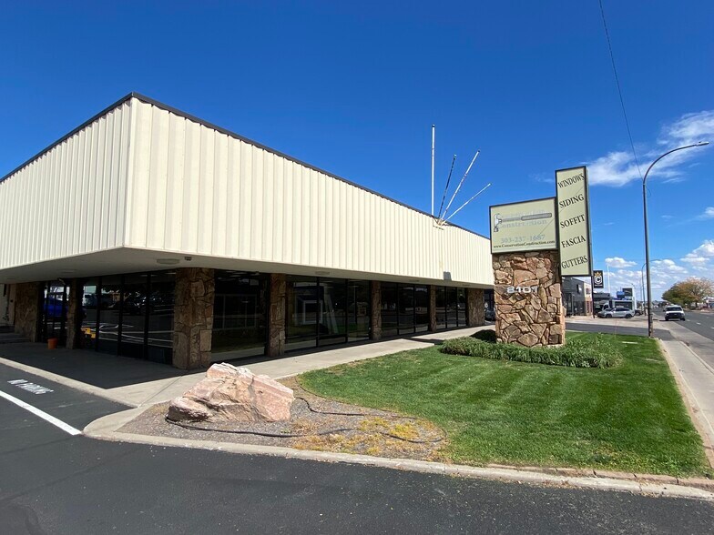 More Photos Of 8101 W Colfax Ave, Lakewood Showroom For Sale