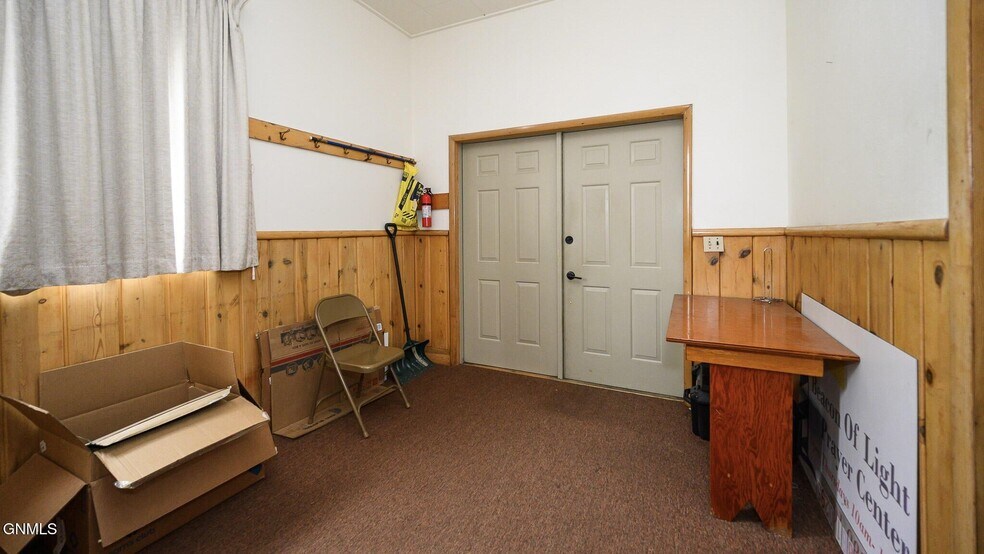 More Photos Of 21 Main St E, Golden Valley Religious Facility For Sale