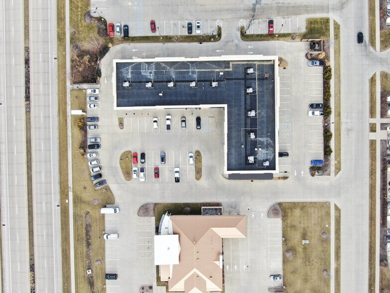 More Photos Of 1413 Grindstone Plaza Dr, Columbia General Retail For Sale