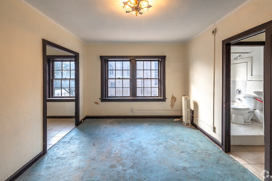 More Photos Of 222 E Elm St, Wichita Apartments For Sale