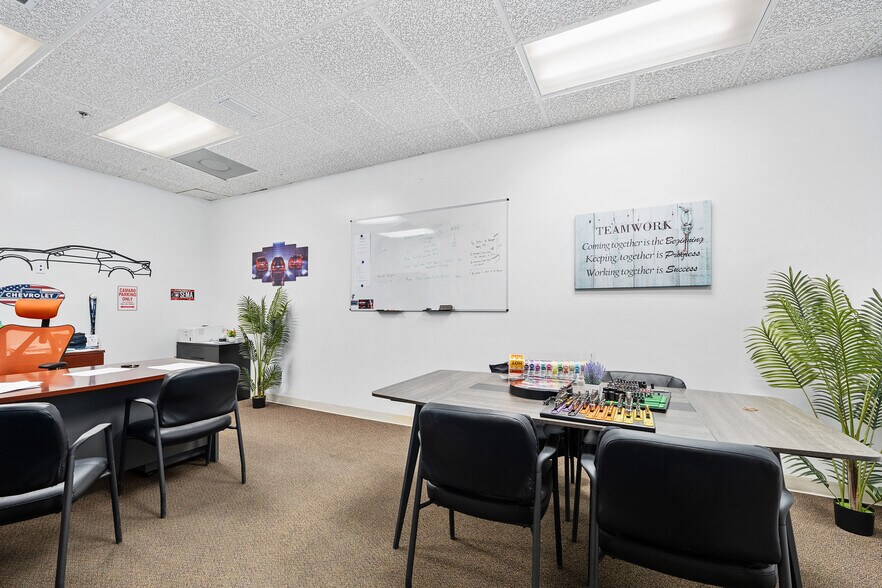 More Photos Of 2 Sunshine Blvd, Ormond Beach Light Distribution For Lease