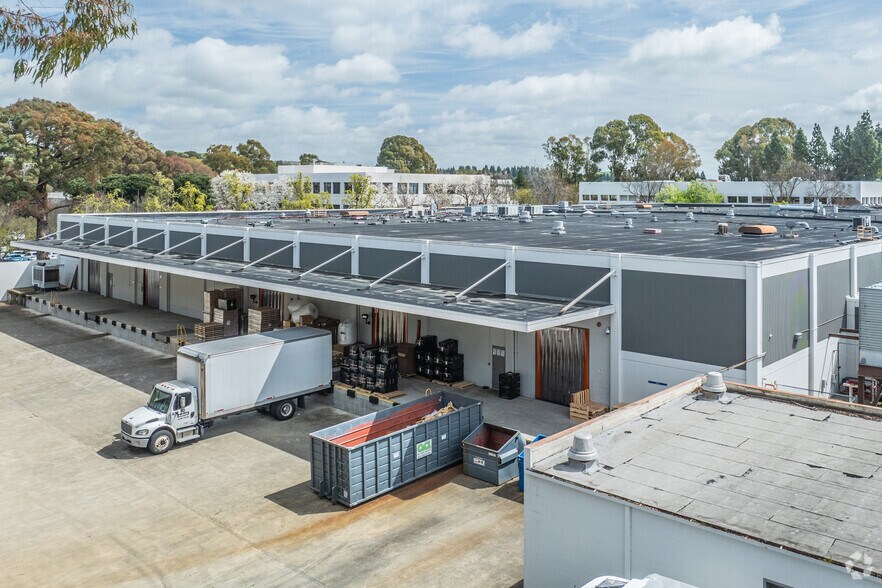 More Photos Of 4550 Norris Canyon Rd, San Ramon Research And Development For Lease