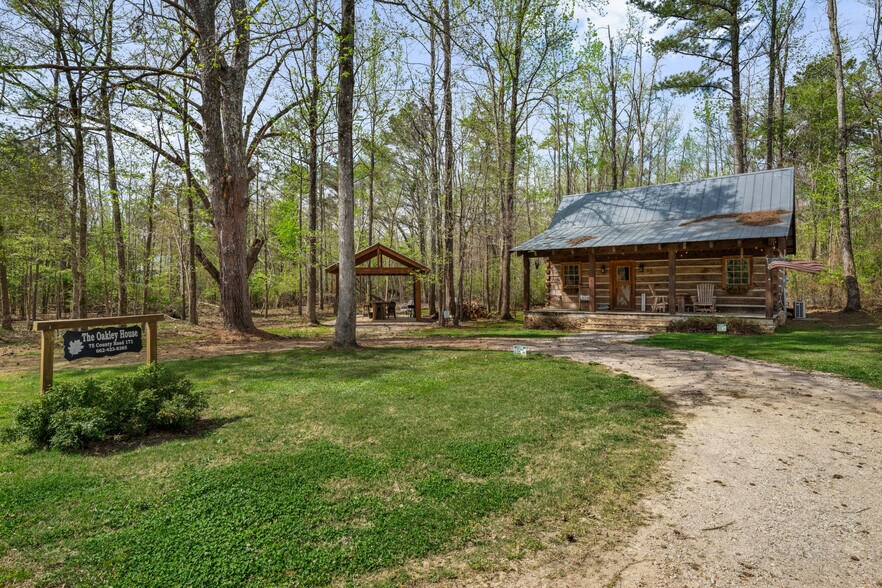 More Photos Of 75 County Road 171, Corinth Lodge Meeting Hall For Sale