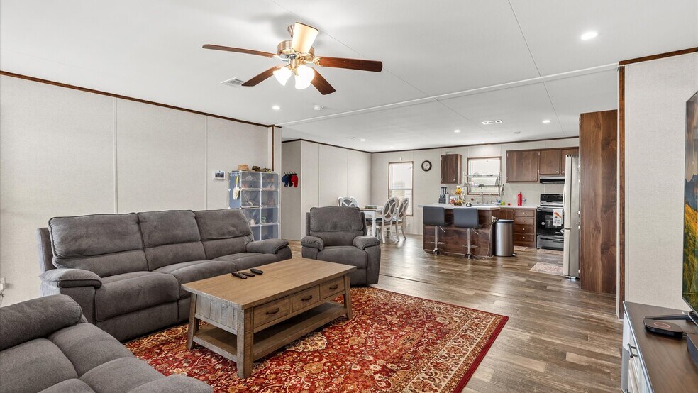 More Photos Of 6286 FM 2146, Jourdanton Land For Lease