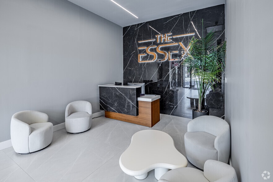 More Photos Of 102 Washington Ave, Belleville Apartments For Lease