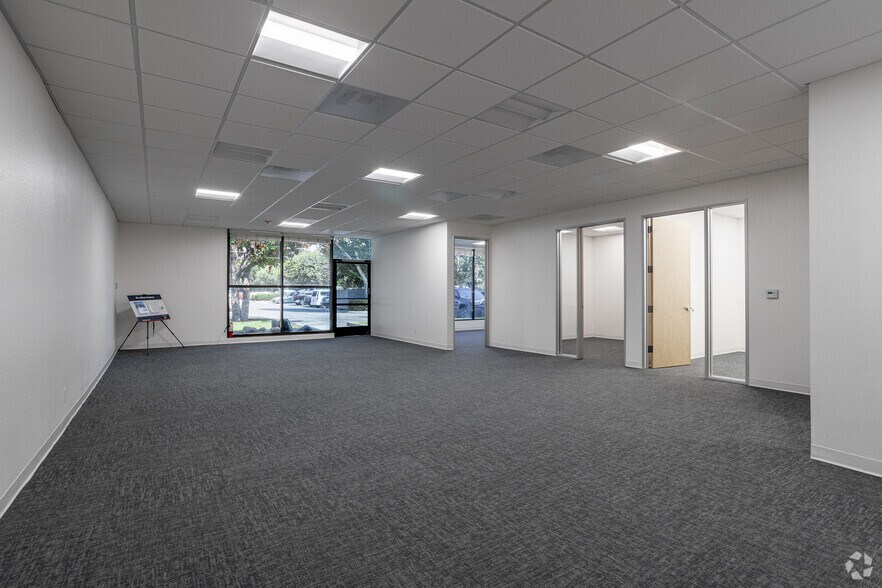 More Photos Of 2930 Inland Empire Blvd, Ontario Unknown For Lease