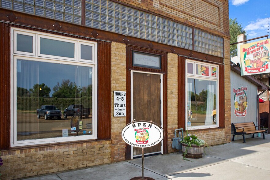 More Photos Of 104 W Orgain Ave, Wibaux Storefront For Sale