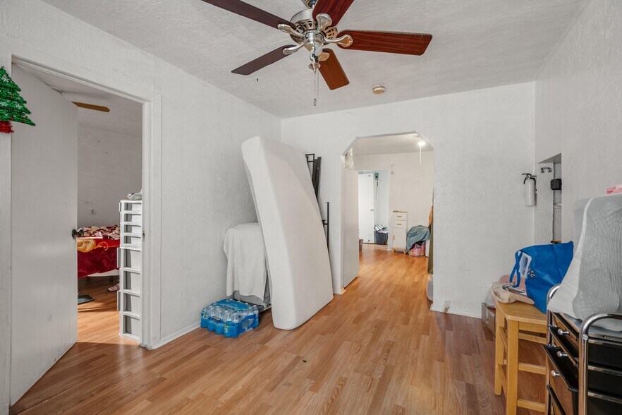 More Photos Of 736 Cedar St, Redwood City Apartments For Sale