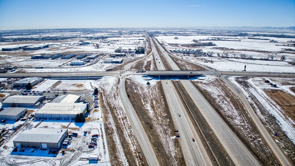 More Photos Of 3997-4001 S Valley Dr, Mead Distribution For Sale