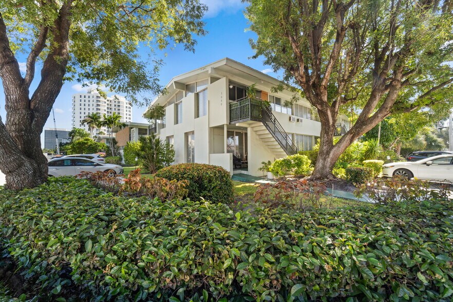 More Photos Of 1060-1080 98th St, Bay Harbor Islands Apartments For Sale