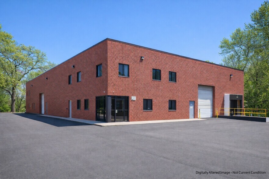 More Photos Of 1 Nablus Rd, Wakefield Distribution For Lease