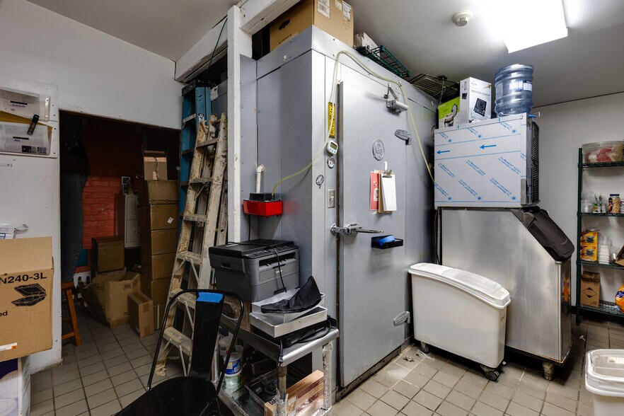 More Photos Of 2600 W Main St, Richmond Storefront Retail Residential For Sale