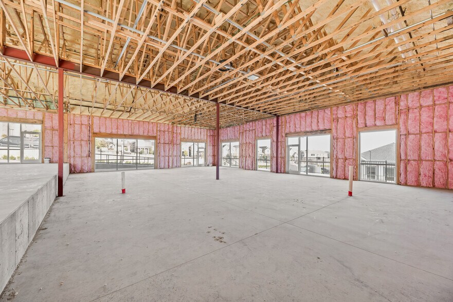 More Photos Of 250 Gerault Rd, Flower Mound Medical For Sale