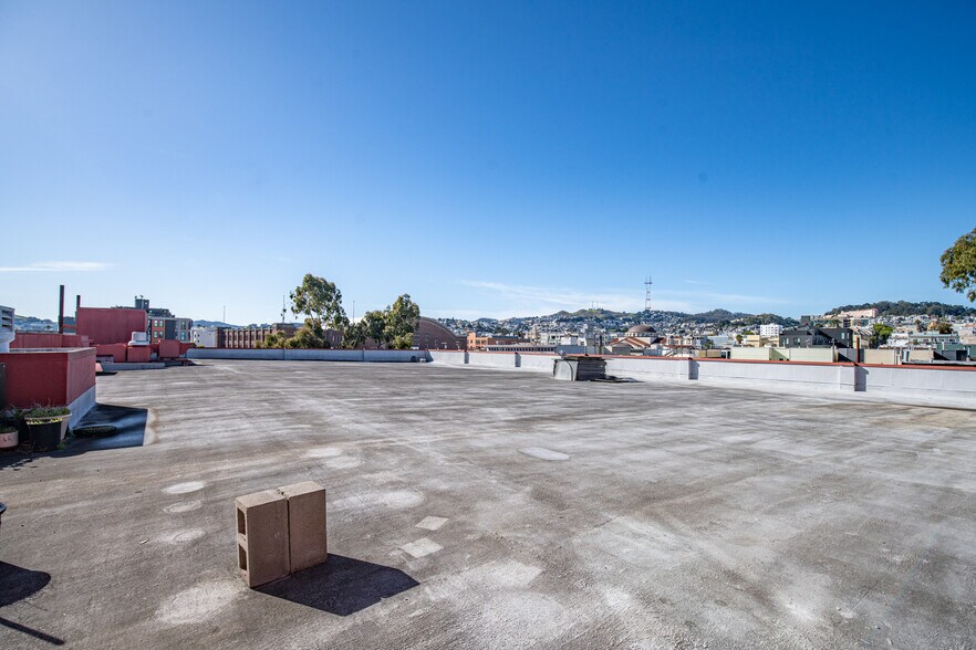 More Photos Of 1717 Mission St, San Francisco Flex For Sale