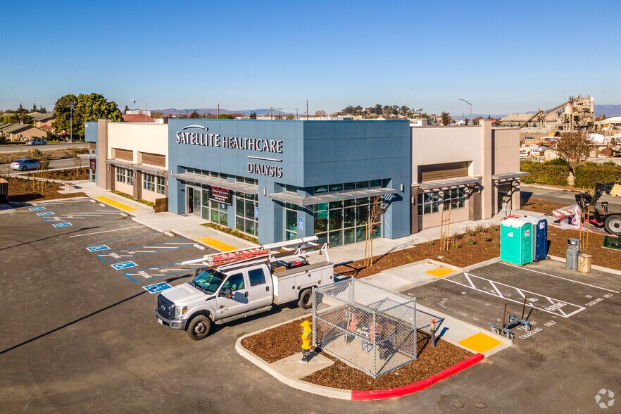 More Photos Of Prospect Ave & Park St, Hollister Unknown For Lease