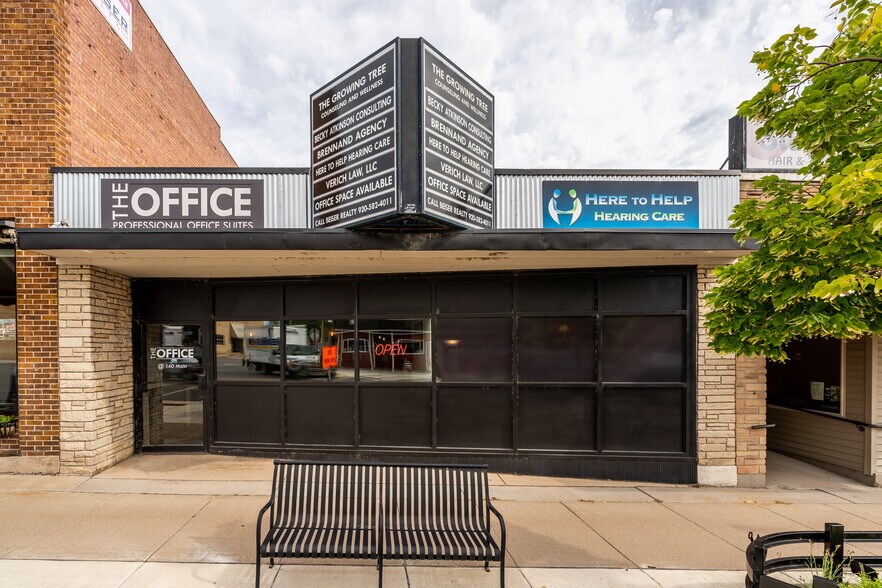 More Photos Of 140 W Main St, Winneconne Loft Creative Space For Lease