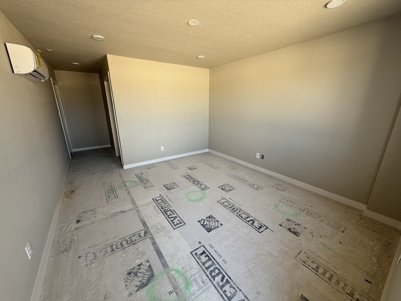 More Photos Of 8081 Old Bastrop Rd, New Braunfels Unknown For Lease