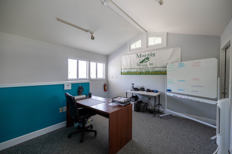 More Photos Of 1524 Smith St, Orange Park Office For Lease