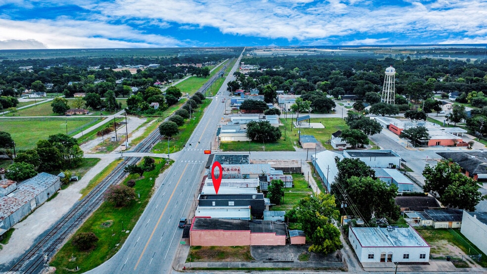 More Photos Of 4123 Highway 90, Brookshire Office For Sale
