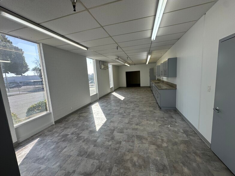 More Photos Of 459 Park Ave, San Fernando Manufacturing For Sale