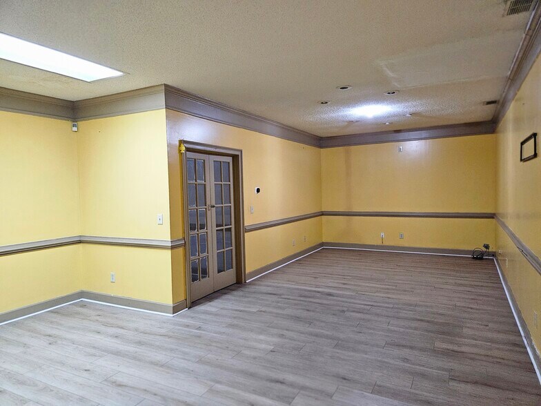 More Photos Of 1747 Rock Chapel Rd, Lithonia Warehouse For Sale