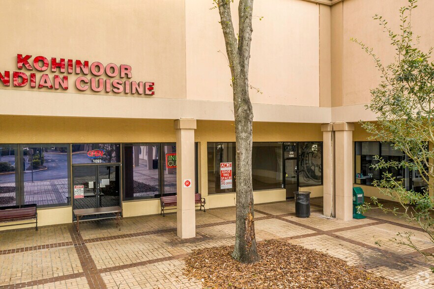 More Photos Of 249 W State Road 436, Altamonte Springs Storefront For Lease