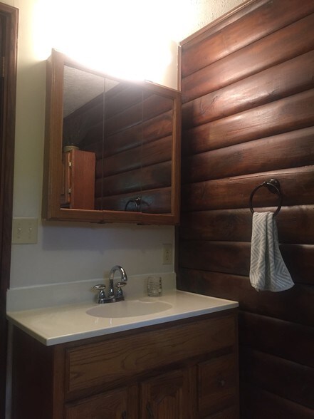 More Photos Of 3118 Rockefeller Rd, Moravia Auto Repair For Sale