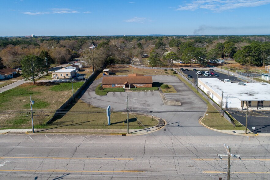 More Photos Of 219 N Main St, Spring Lake Bank For Sale