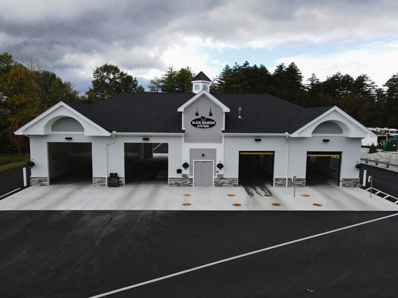 Primary Photo Of 1554 Hooksett Rd, Hooksett Specialty For Sale