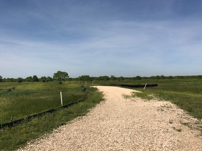 More Photos Of 0 Hwy 35, Angleton Land For Lease