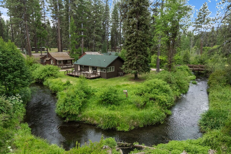 More Photos Of 13375 SW Forest Service Rd, Camp Sherman Hotel For Sale