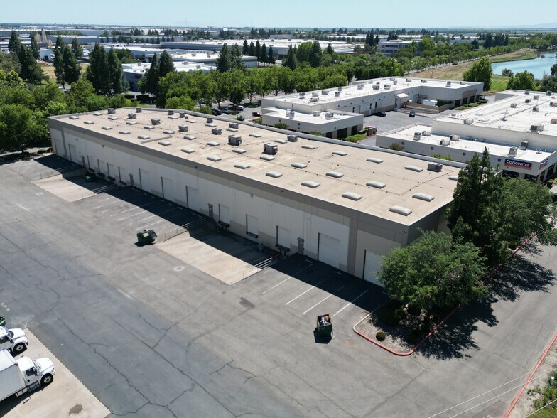 More Photos Of 3620 Industrial Blvd, West Sacramento Warehouse For Lease