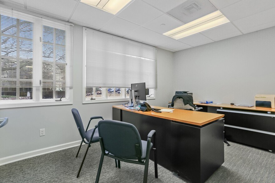 More Photos Of 320 Post Rd W, Westport Office For Lease