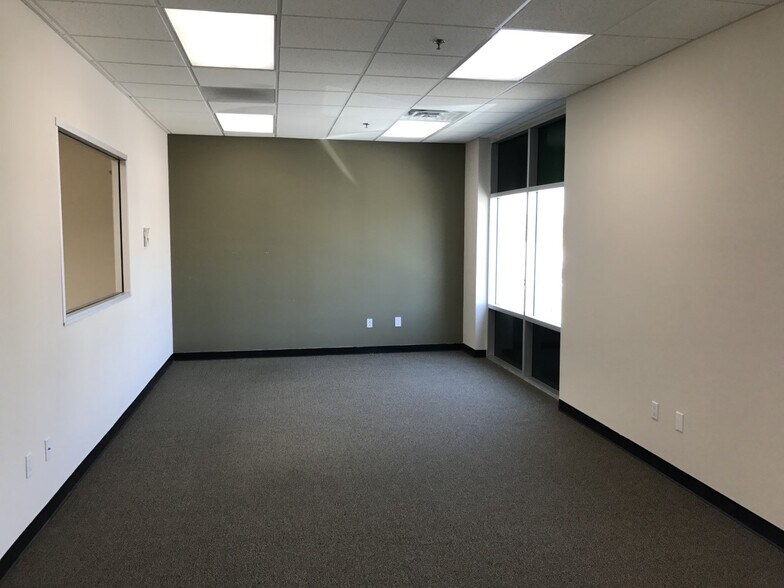 More Photos Of 1139 Westminster Ave, Alhambra Warehouse For Lease