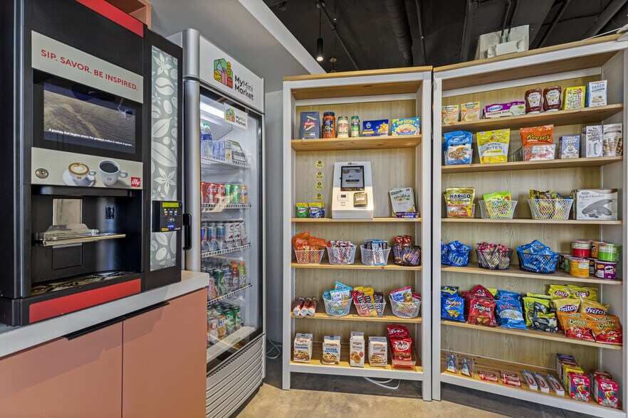 More Photos Of 609 2nd St, West Palm Beach Apartments For Lease