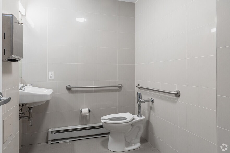 Photo of 7th Floor Ste 
