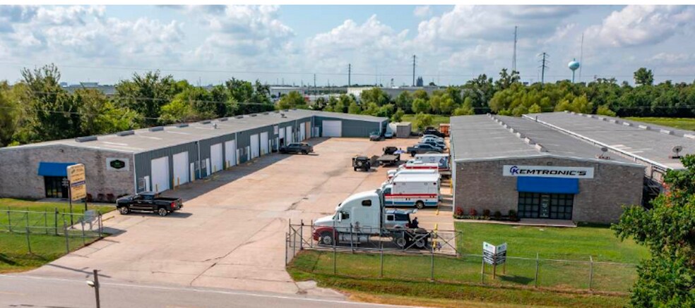 Primary Photo Of 7107 Belgold St, Houston Warehouse For Lease