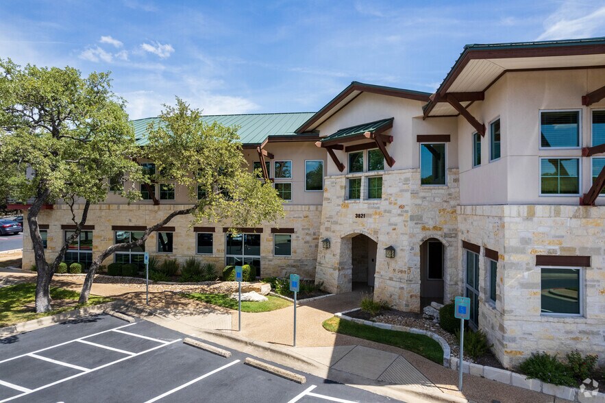 More Photos Of 3821 Juniper Trce, Austin Loft Creative Space For Sale