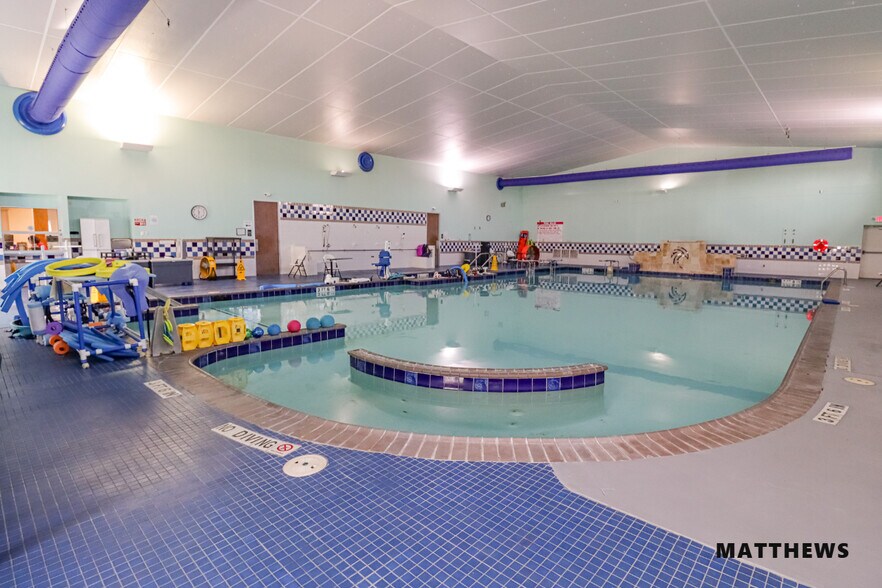 More Photos Of 8405 Wynbrook St, Houston Medical For Sale