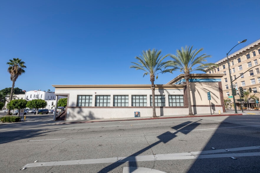 More Photos Of 130 E Colorado Blvd, Pasadena Storefront Retail Office For Sale
