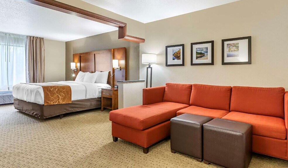 More Photos Of 350 Dodge Rd NE, Comstock Park Hotel For Sale