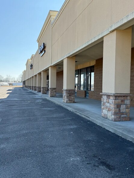 Primary Photo Of 1103-1109 Market St, Charlestown Freestanding For Lease