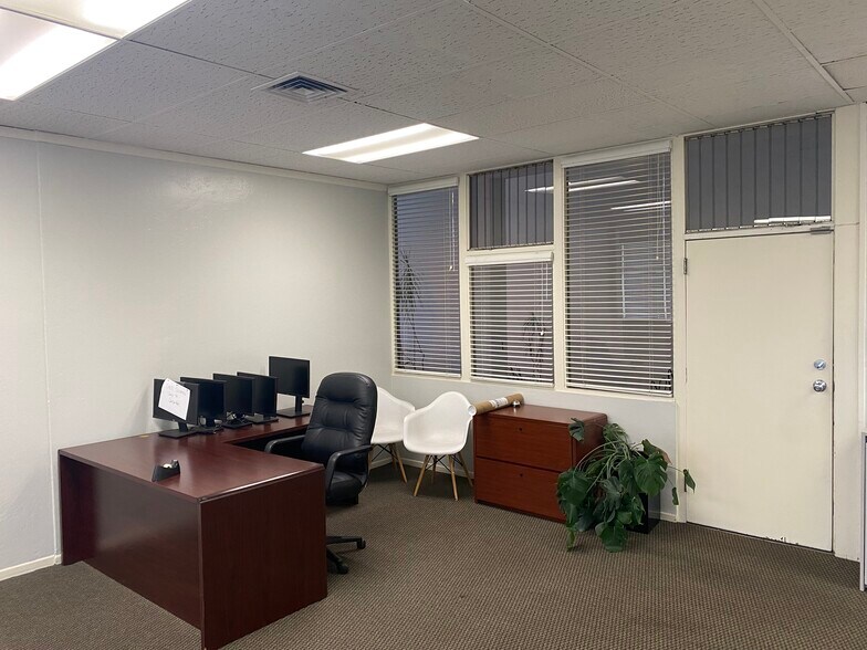 More Photos Of 1300-1306 Santa Barbara St, Santa Barbara Office For Lease