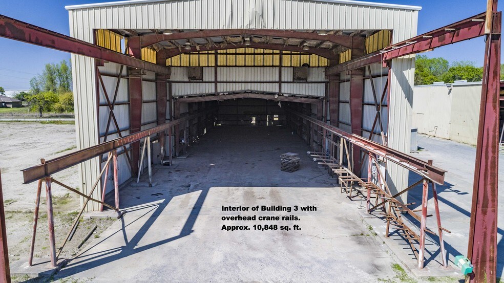 More Photos Of 4703 S Lewis St, New Iberia Warehouse For Lease