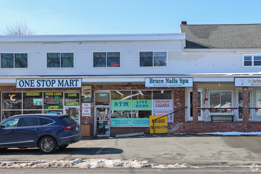 More Photos Of 29-31 Winn St, Burlington General Retail For Lease